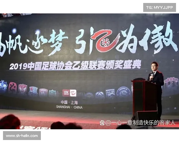 七万人的热情齐聚一堂,点燃梦想与激情的无限可能 七万人的热情齐聚一堂,点燃梦想与激情的无限可能